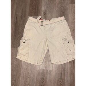 Men’s belted Mossimo cargo shorts NWT 38 waist